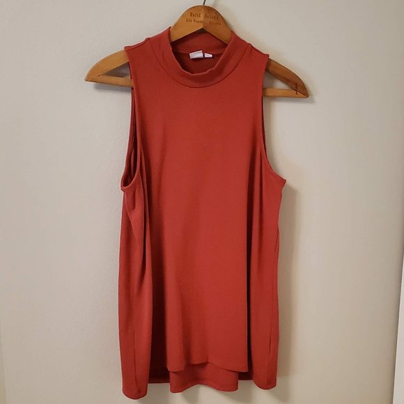 GAP Tops - EUC GAP mockneck swing sleeveless top sz M